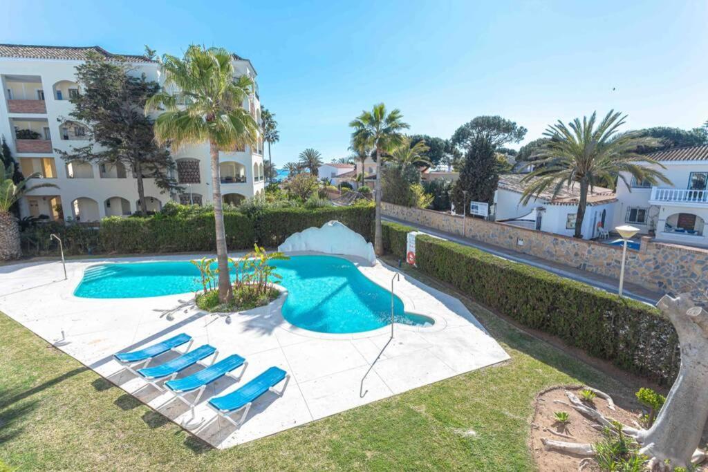 Brigth Apartment/2Bed/2Bath/100M Beach/Sea Views Marbella Esterno foto